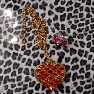 New!!!❤️Gorgeous Red heart shape necklace with rhinestones and expandable ring.